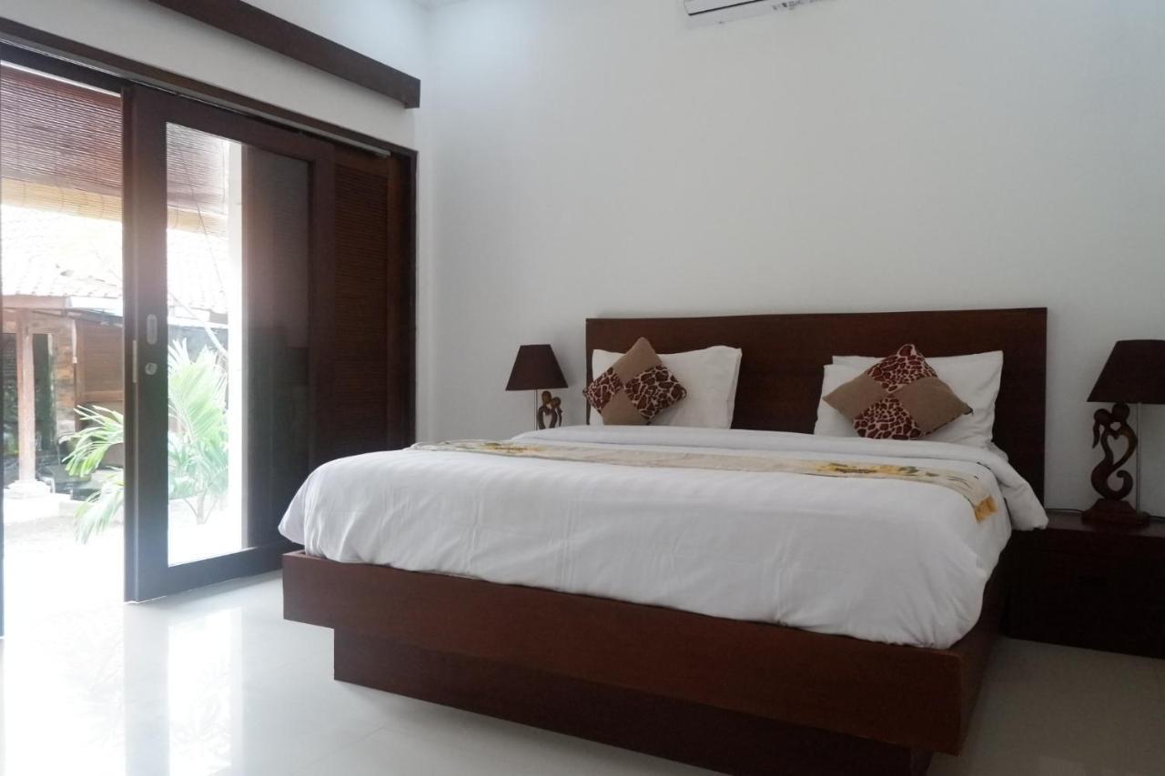 Satria House Amed Hotel Exterior foto