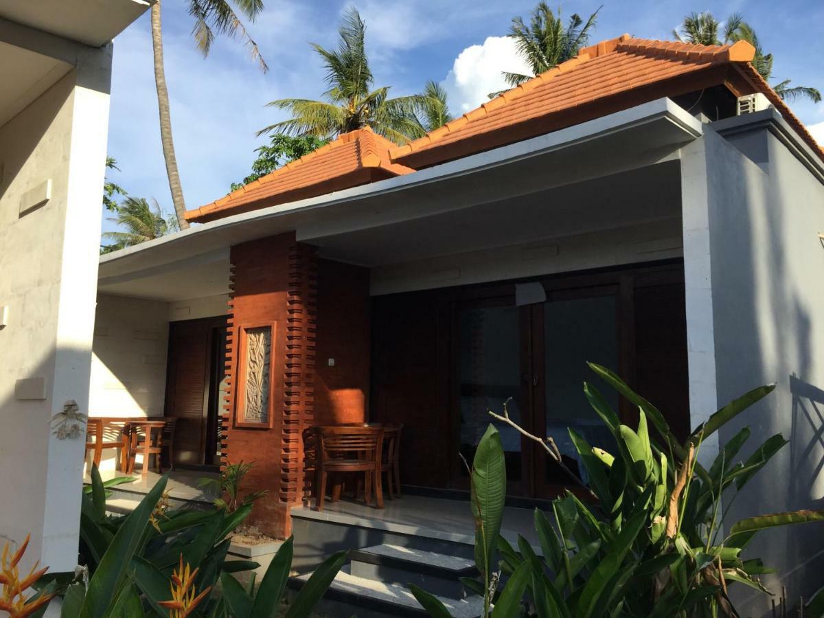 Satria House Amed Hotel Exterior foto